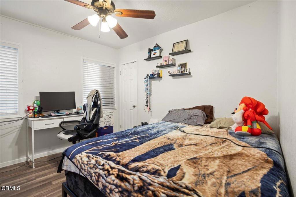 MLS #V1-33404 image #11