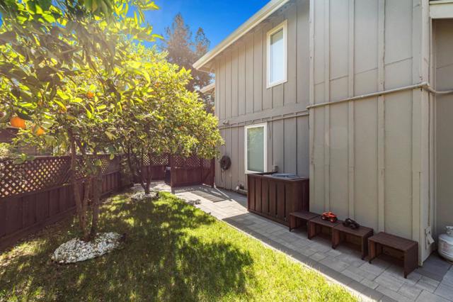17510 Carriage Lamp Way, Morgan Hill CA: https://media.crmls.org/mediaz/7ba9e7b2-7818-47bb-939c-5da99f136604.jpg