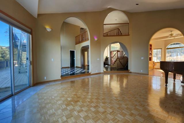 245 Heacox Road, Woodside CA: https://media.crmls.org/mediaz/7baa02cb-c7f1-41f7-9247-ad5a9ebcf017.jpg