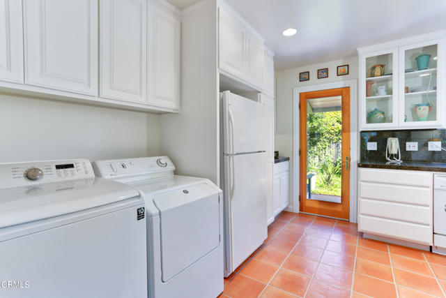Detail Gallery Image 26 of 40 For 113 Fourth Ave, Santa Cruz,  CA 95062 - 4 Beds | 2/2 Baths