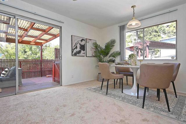 2081 Strang Ave, San Leandro CA: https://media.crmls.org/mediaz/7baa3e84-6105-412c-826e-68d2d909a235.jpg