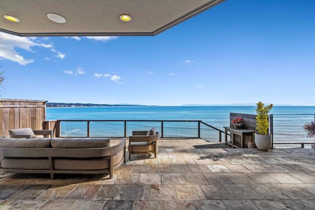 108 Grove Lane, Capitola CA: https://media.crmls.org/mediaz/7baa9b3f-6ba5-44f9-8c8b-6202e9a407f8.jpg