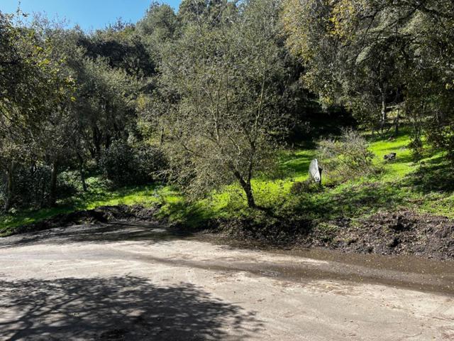 0 Baker Road, Aptos CA: https://media.crmls.org/mediaz/7baaff59-62b7-4529-9b5d-10f4aaf69ca9.jpg