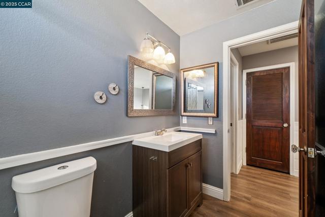 4813 Carrington Dr, Oakley CA: https://media.crmls.org/mediaz/7bab7db3-ef55-4231-8408-546fa6b95895.jpg
