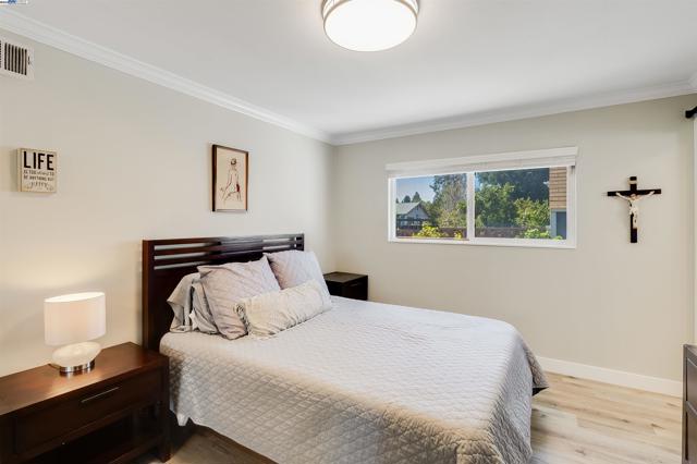 3454 Halifax Way, Concord CA: https://media.crmls.org/mediaz/7bacb4c4-5f04-4dbe-8136-6f6f7f962e61.jpg