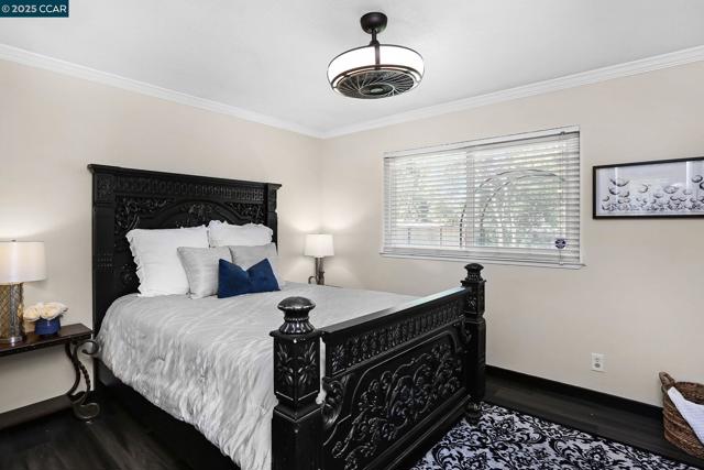2745 Minert Rd, Concord CA: https://media.crmls.org/mediaz/7bad7050-7763-4547-b36c-f1cf95390e9e.jpg