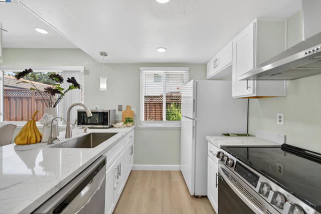 1810 Peary Way, Livermore CA: https://media.crmls.org/mediaz/7badad96-b8be-4a86-b1b3-1c1c6bd9e1f6.jpg