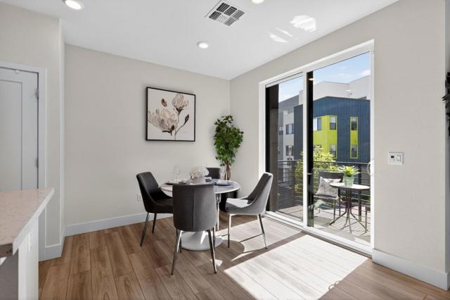 3891 Vanguard, Fremont CA: https://media.crmls.org/mediaz/7bae030e-e6f3-4395-9ff2-41c3289b15db.jpg