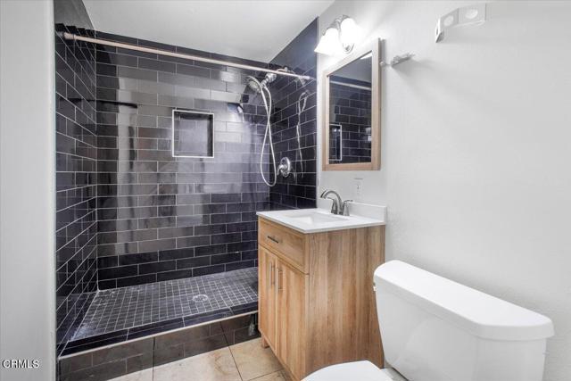 Detail Gallery Image 4 of 15 For 218 S Steckel Dr Dr, Santa Paula,  CA 93060 - 2 Beds | 1 Baths