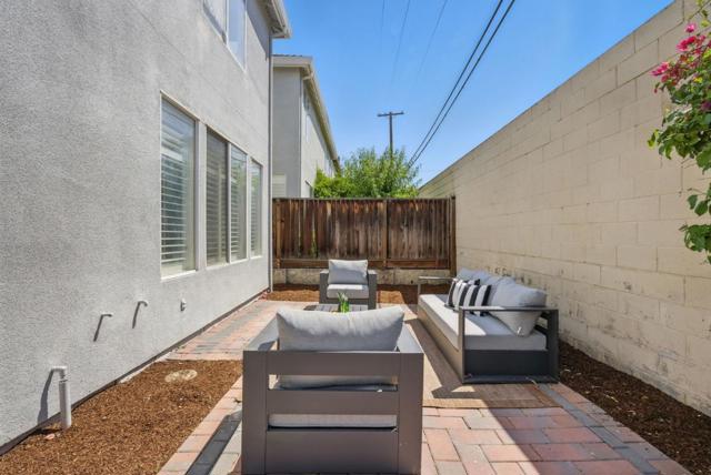 1145 Arabelle Way, San Jose CA: https://media.crmls.org/mediaz/7bae6c2f-b4a1-4f32-a83e-6781dd8ec8c5.jpg