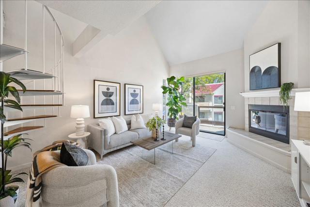 203 Shorebird Circle, Redwood City CA: https://media.crmls.org/mediaz/7baeeb27-451a-427e-8431-e208fa4852d1.jpg