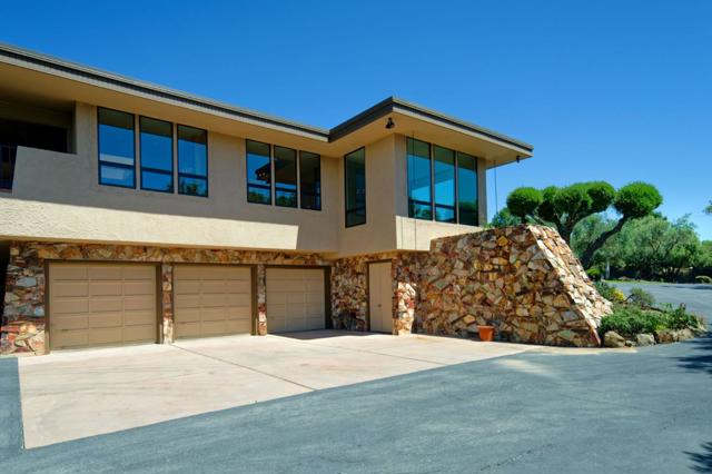 20753 Scenic Vista Drive, San Jose CA: https://media.crmls.org/mediaz/7baf35d7-9efb-4d4e-8d3d-0baf699dafd0.jpg