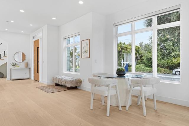 395 Martens Avenue, Mountain View CA: https://media.crmls.org/mediaz/7baffb38-e2ce-4bdc-a6e9-2bdb130b285e.jpg