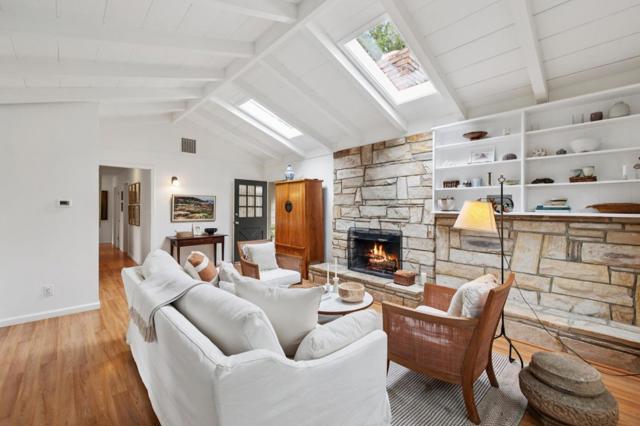 0 Santa Rita 2 SW of 3rd Street, Carmel CA: https://media.crmls.org/mediaz/7bb09b49-6b2b-4d9a-96e8-0d1e16d5c3e7.jpg