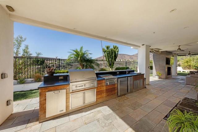 Detail Gallery Image 50 of 63 For 668 via Maggiore, Chula Vista,  CA 91914 - 6 Beds | 6/1 Baths