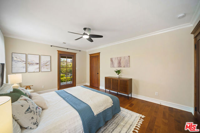 588 N Gower Street, Los Angeles CA: https://media.crmls.org/mediaz/7bb24d1d-5754-4ef6-a1ae-e334be3a243c.jpg