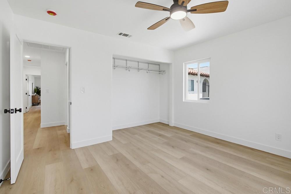 4614 Winona Avenue - photo 14