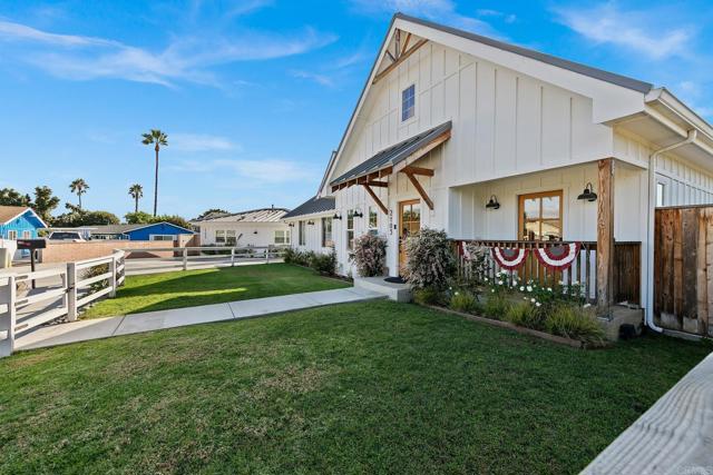 2103 Loquat Place, Oceanside CA: https://media.crmls.org/mediaz/7bb2d1a0-6636-4ee6-895d-64d5ff5caecb.jpg