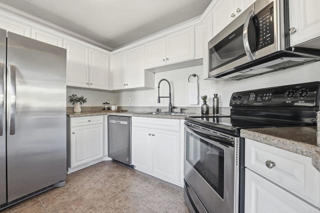 Detail Gallery Image 15 of 32 For 3573 Paseo De Los Californianos #273,  Oceanside,  CA 92056 - 1 Beds | 1 Baths