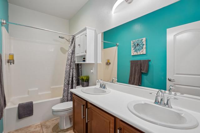 73824 Da Vinci Court, Palm Desert, CA 92211