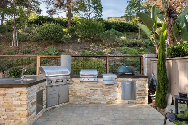 Detail Gallery Image 56 of 75 For 1652 Amante Ct, Carlsbad,  CA 92011 - 5 Beds | 3 Baths
