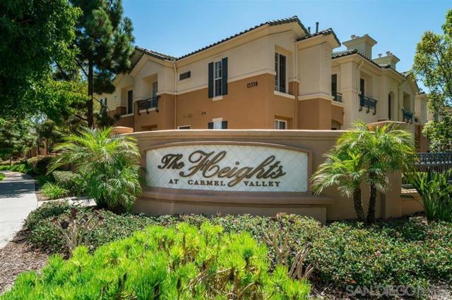 12376 Carmel Country Rd, San Diego CA: https://media.crmls.org/mediaz/7bb6899d-c23a-4ba7-a98a-a98006c6ddca.jpg