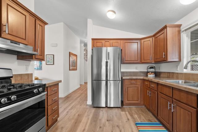 2395 Delaware Avenue, Santa Cruz CA: https://media.crmls.org/mediaz/7bb6d72b-99b0-488a-b04a-082fbdf901a8.jpg