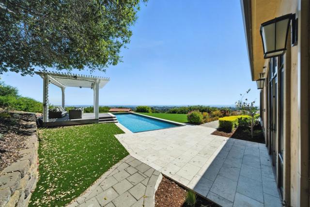 12252 Menalto Drive, Los Altos Hills CA: https://media.crmls.org/mediaz/7bb7ded4-7e28-4956-b6d9-b00a7a67815d.jpg