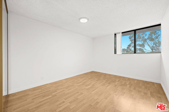 10535 Wilshire Boulevard, Los Angeles CA: https://media.crmls.org/mediaz/7bb8b7c2-48f3-4937-bec1-dfb4d9042ccf.jpg