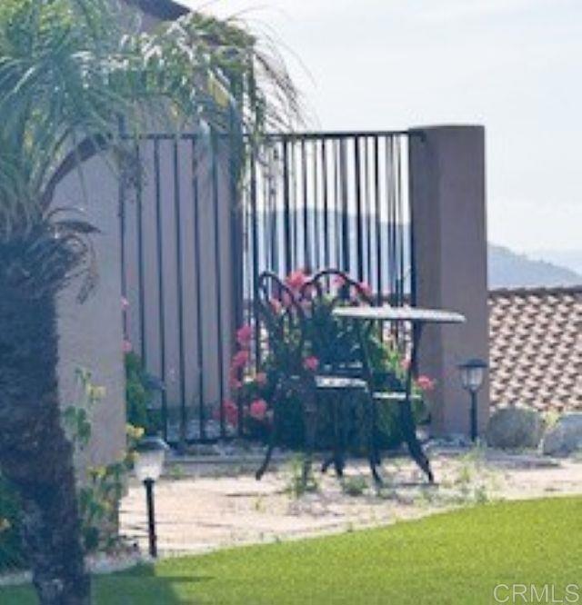 2307 Columbine Drive, Alpine CA: https://media.crmls.org/mediaz/7bb92f33-afd9-4476-a6fa-2857a7453270.jpg
