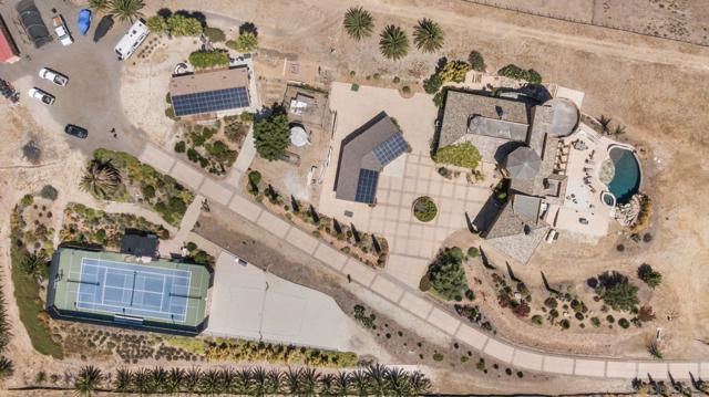 12144 Proctor Valley Road, Chula Vista CA: https://media.crmls.org/mediaz/7bba81c1-4c13-412f-afdc-352e0703ab30.jpg