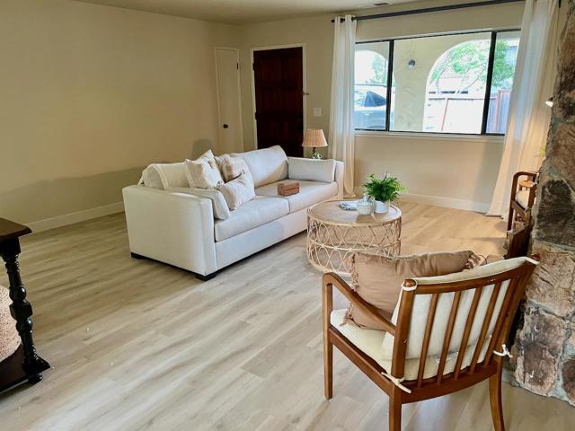 110 Lloyd Court, Aptos CA: https://media.crmls.org/mediaz/7bbb1b04-08a1-42f7-8028-0e87e1f3a039.jpg
