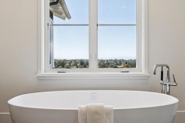 288 Campina Court, Fremont CA: https://media.crmls.org/mediaz/7bbdb593-b881-45c7-92dd-63800dd7fe9b.jpg