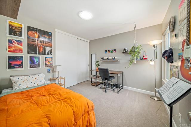4507 Carnaby Court, Carlsbad CA: https://media.crmls.org/mediaz/7bbdb939-5363-4e02-a595-6ab0cdd843c5.jpg