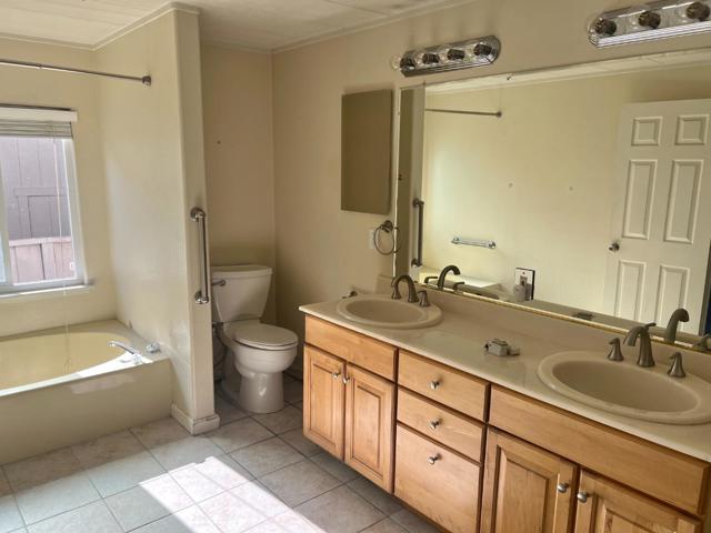 260 Mountain Springs Drive, San Jose CA: https://media.crmls.org/mediaz/7bbdc10a-b71f-4162-ab58-c5f8d1600835.jpg