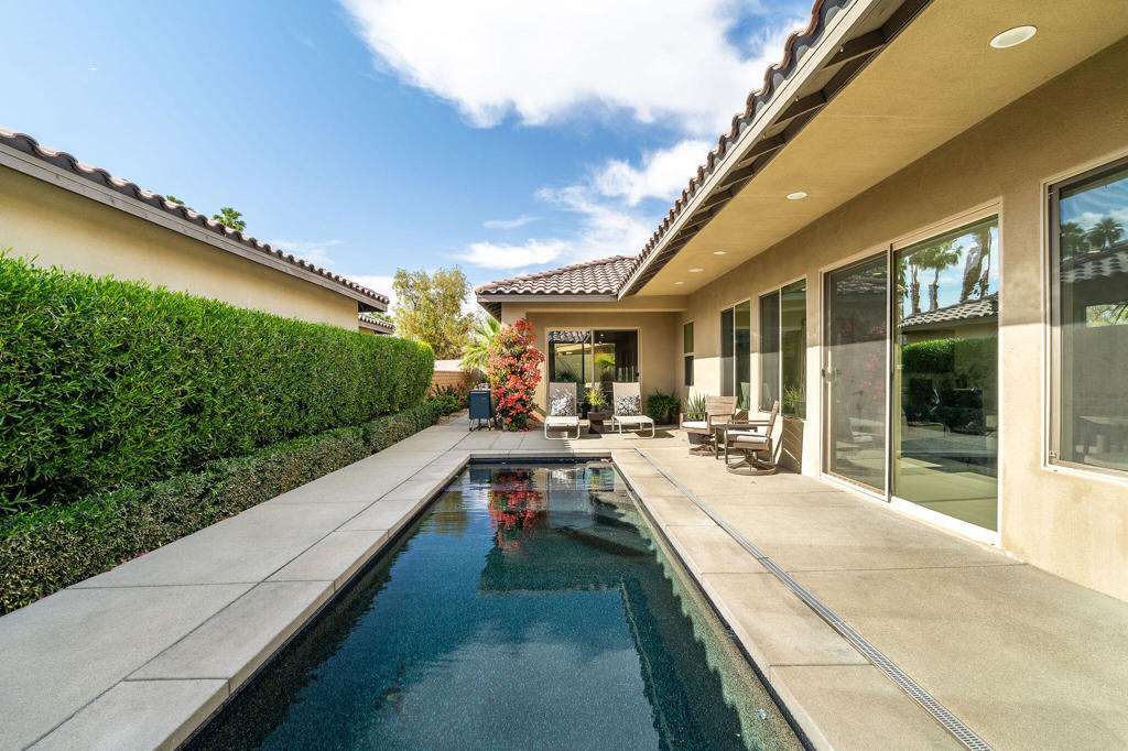 MLS #219136395DA image #5