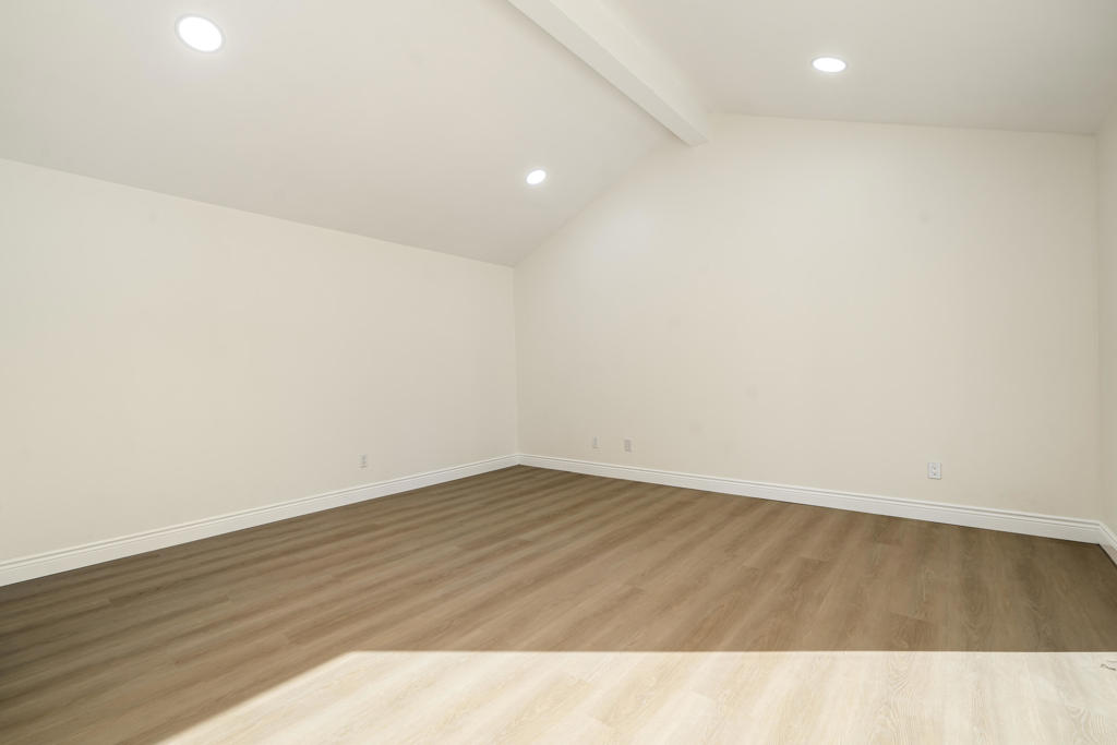 MLS #219137185PS image #30