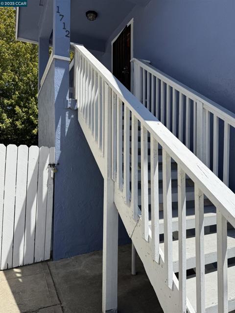 1712 Marin, Vallejo CA: https://media.crmls.org/mediaz/7bbe29ca-cd2e-4f98-b2f6-66de1b0508ef.jpg