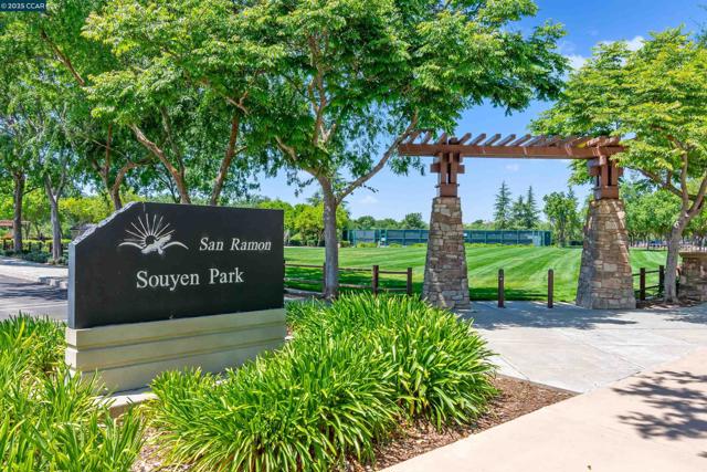 2073 Watermill Rd, San Ramon CA: https://media.crmls.org/mediaz/7bbf9991-4e2e-405e-82eb-401be35dd40b.jpg