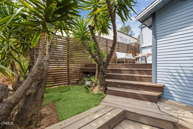 Detail Gallery Image 29 of 43 For 2116 Apex Ave, Los Angeles,  CA 90039 - 3 Beds | 2 Baths