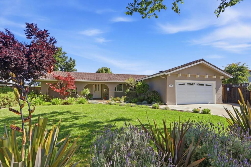 1407 Redmond Avenue