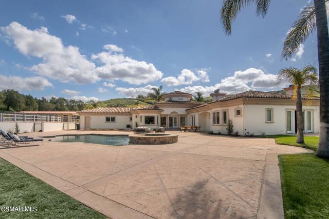 13550 Andalusia Drive, Santa Rosa CA: https://media.crmls.org/mediaz/7bc1da64-011d-440d-adfd-ea7e16dfc98e.jpg