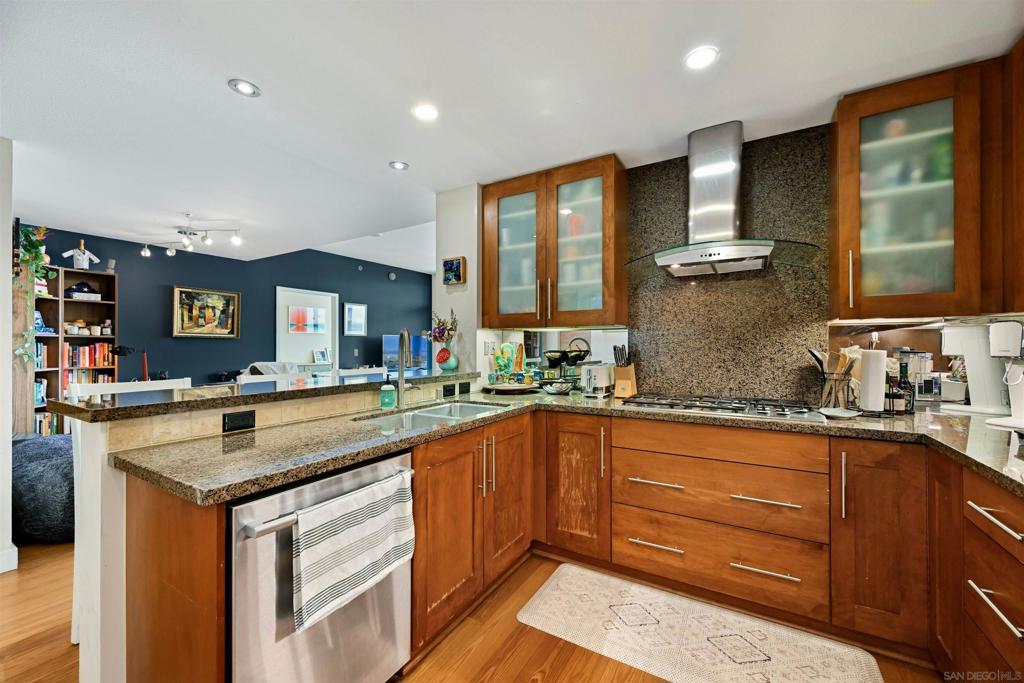 700 E Street - photo 9