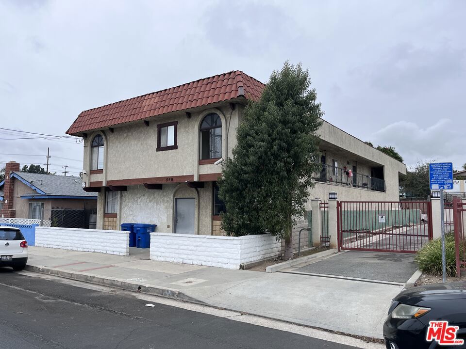 Multifamily at 560 W 4th Street