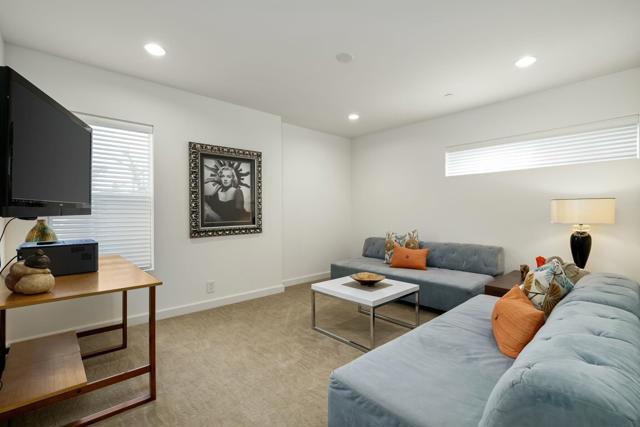 428 Chelsea Drive, Palm Springs CA: https://media.crmls.org/mediaz/7bc3f403-0799-4b0e-8974-2c1f02359c62.jpg