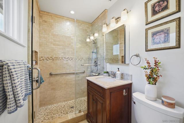 1434 Manchester St, National City CA: https://media.crmls.org/mediaz/7bc5ea22-e0bb-4f5e-8b73-49b03cce5b8a.jpg