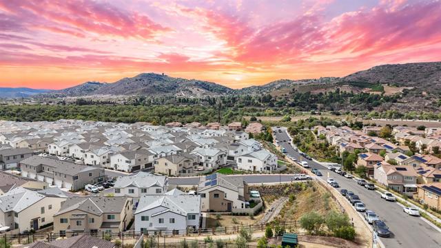 Detail Gallery Image 18 of 18 For 35228 Tuft Place, Fallbrook,  CA 92028 - 3 Beds | 2/1 Baths