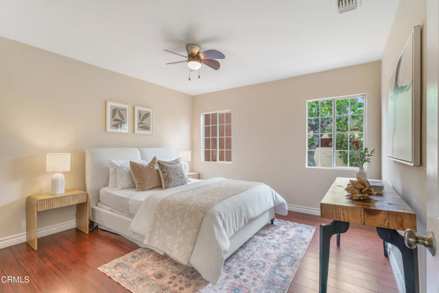Detail Gallery Image 8 of 21 For 4806 Glenwood Ave, La Crescenta,  CA 91214 - 3 Beds | 2 Baths