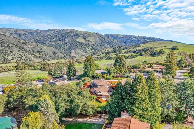 3735 Oak Canyon Lane, Morgan Hill CA: https://media.crmls.org/mediaz/7bc85751-e829-48b2-a593-d792185cf3ab.jpg