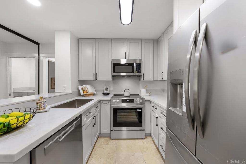 1855 Diamond Street - photo 11